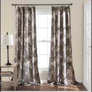 NWOT Gray Barn Dogwood Floral Curtain Panels (2)